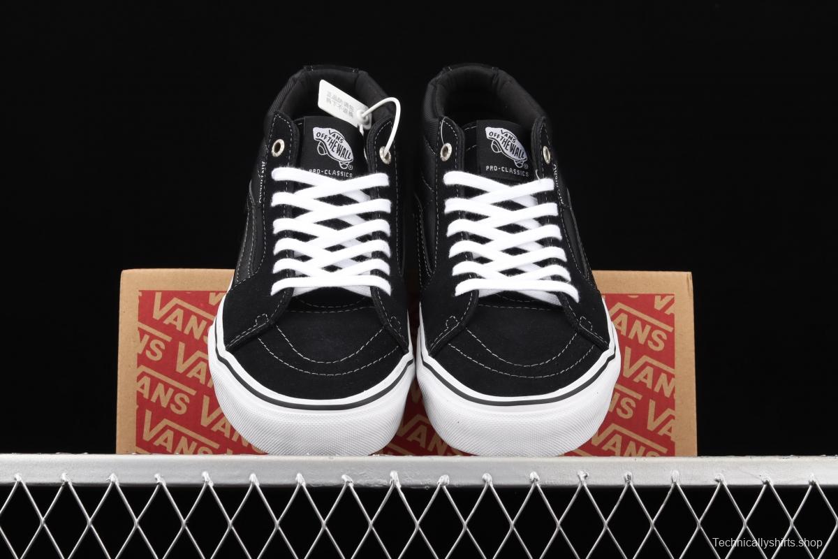 VN0A347UVGD of professional skateboard shoes with Vans Sk8-Mid Pro ANTIHERO cooperation fund