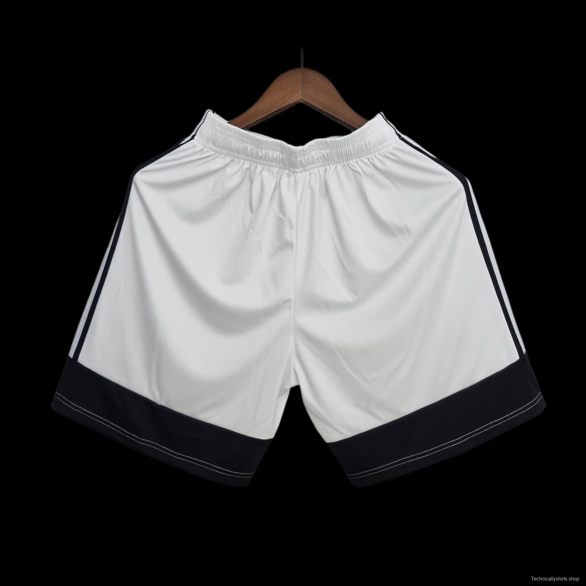 22/23 Colo Colo Shorts White 