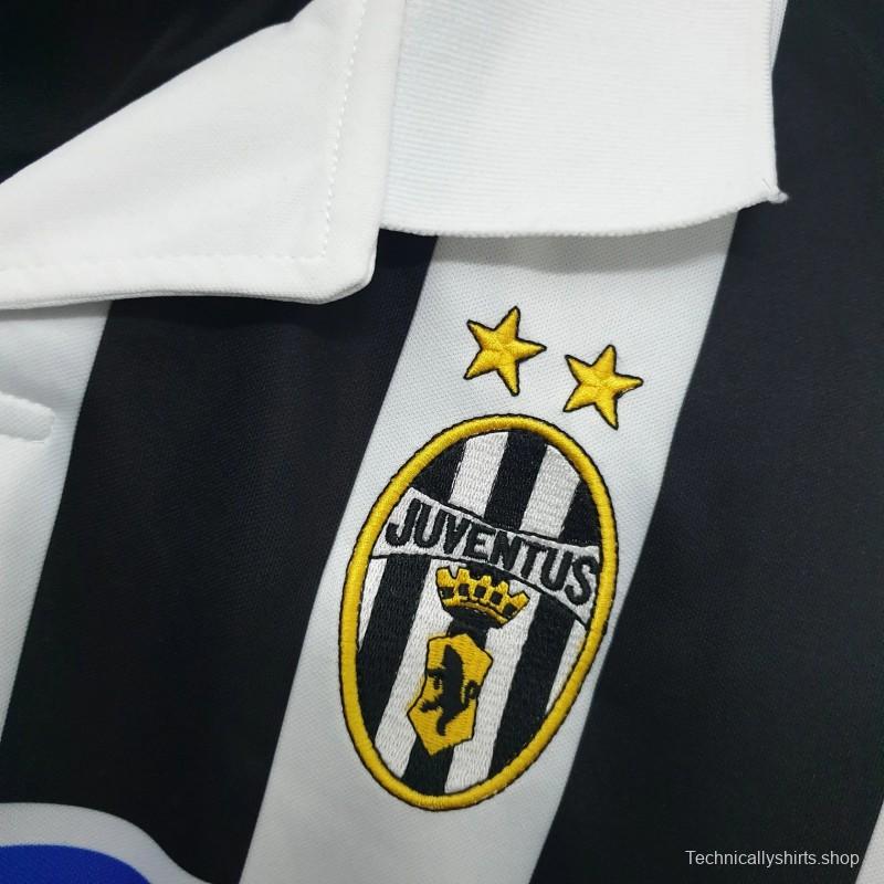 Retro 99/00 Juventus Home Jersey