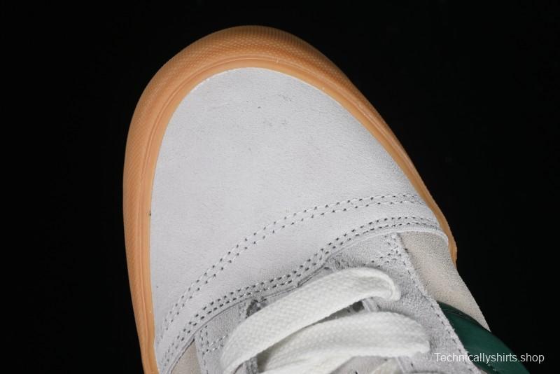 Vans Knu-Skool VR3 Lx Low-Top Retro Sneakers in Grey Green with Gum Sole - VN000CS0DWM