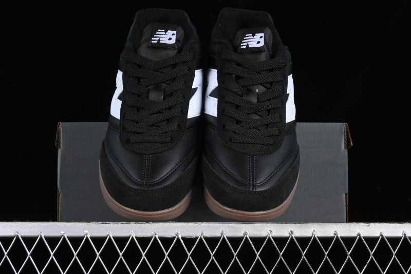 New Balance RC24 Series Retro Football-Inspired Casual Sneakers - URC42LB