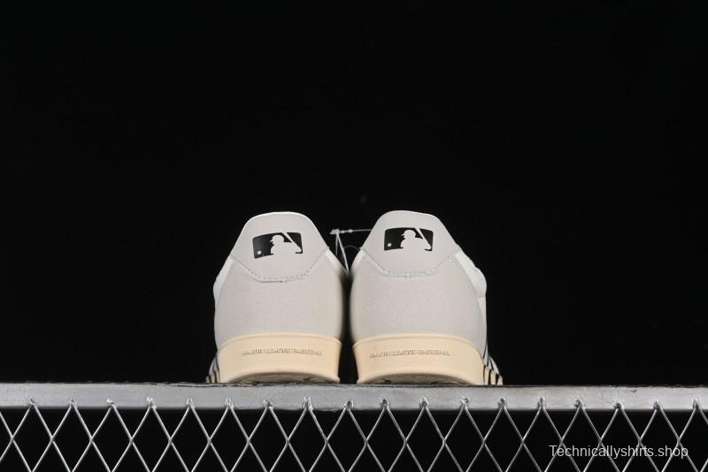 New York Yankees MLB Squeeze Casual Shoes - 3ASXSQZ3N50IVS