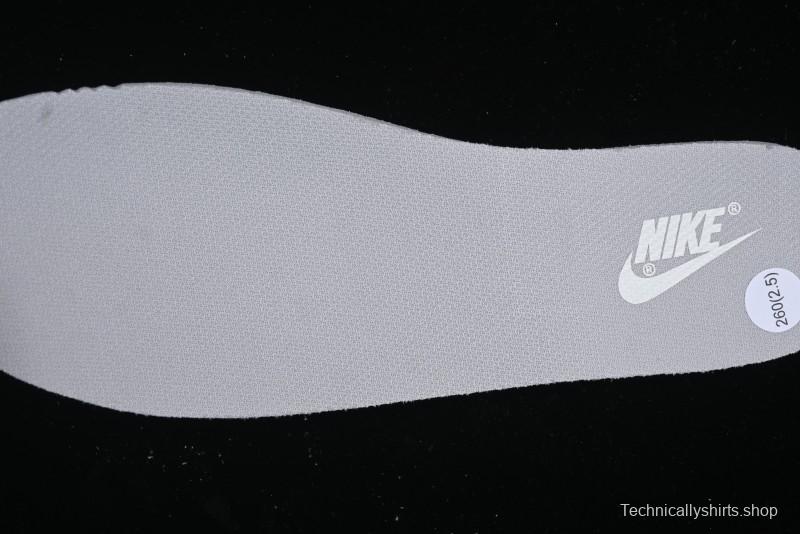 Nike Reigning Champ SB Dunk Low Casual Skate Shoes with 3M Reflective Details - RC3085-892