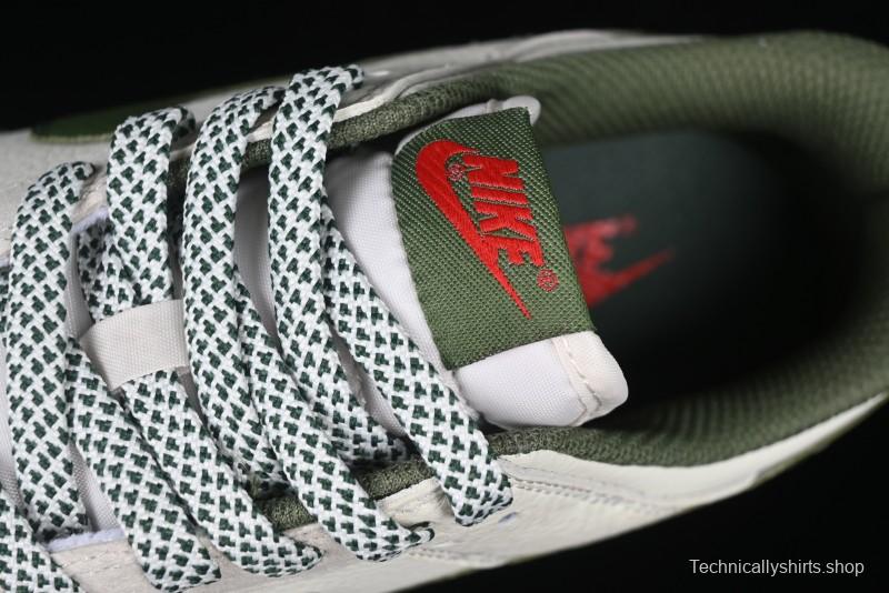 Nike SB Dunk Low UN Collaboration Year of the Snake Limited Edition Green Snake Swoosh Anniversary Custom Low-Top Casual Sneakers - DJ2024-070