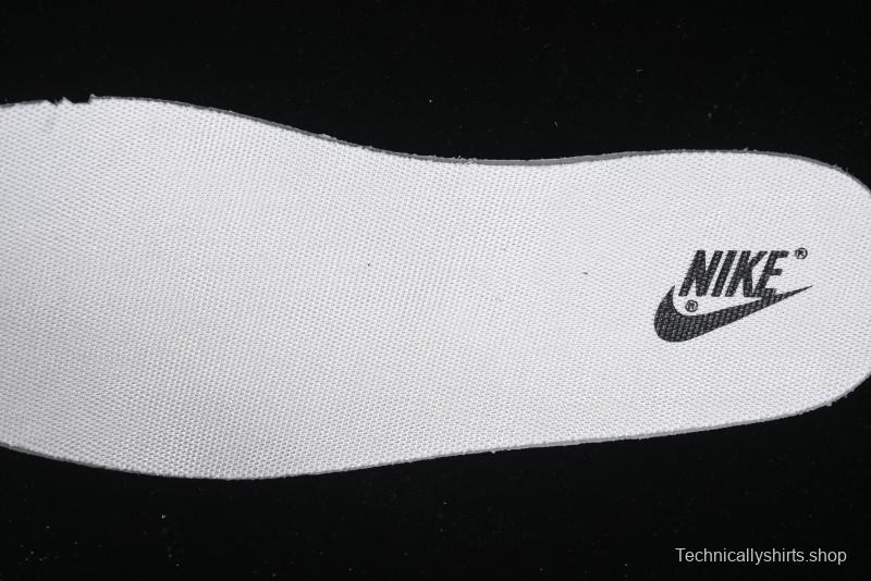 Nike SB Dunk Low Supreme Year of the Snake Limited Edition Black Snake Print Low-Top Casual Sneakers - XS1086-016