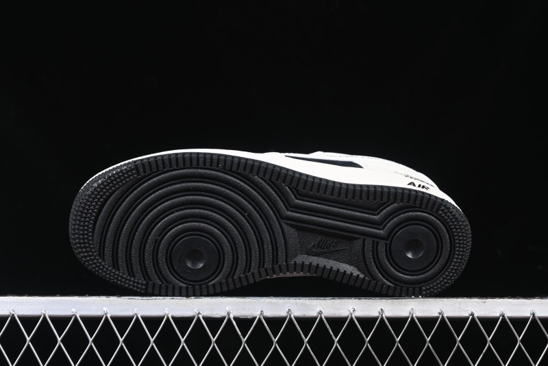 Nike Air Force 1 '07 Low The North Face x CDG Black White Casual Sneakers - BB7518-013