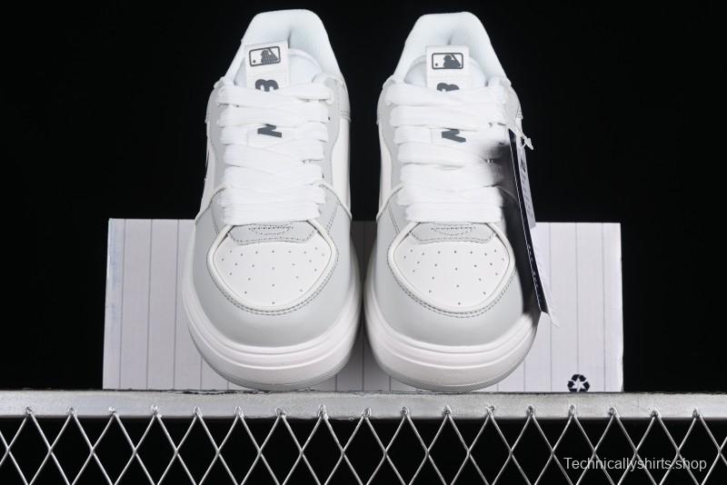 MLB Chunky Liner Basic New York Yankees Height Increasing Thick Sole Casual Sneakers - 3ASXCA12N50GRL