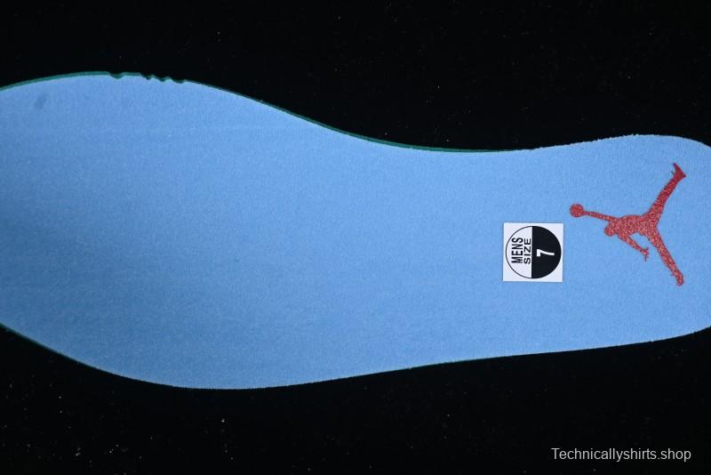 Nike Air Jordan 4 Remastered Retro Sneakers in White Blue - FQ7939-104