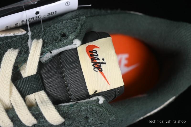 Nike Classic Cortez Leather Retro Running Shoes - FJ2530-301