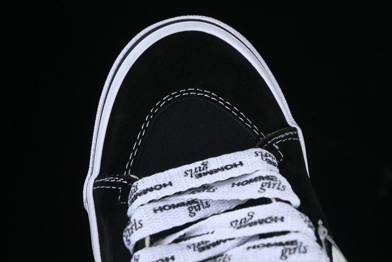Vans HommeGirls x Vans Sk8-Mid Fashion Casual Mid-Top Canvas Sneakers with Bold Side Stripes - VN000NBNCJK