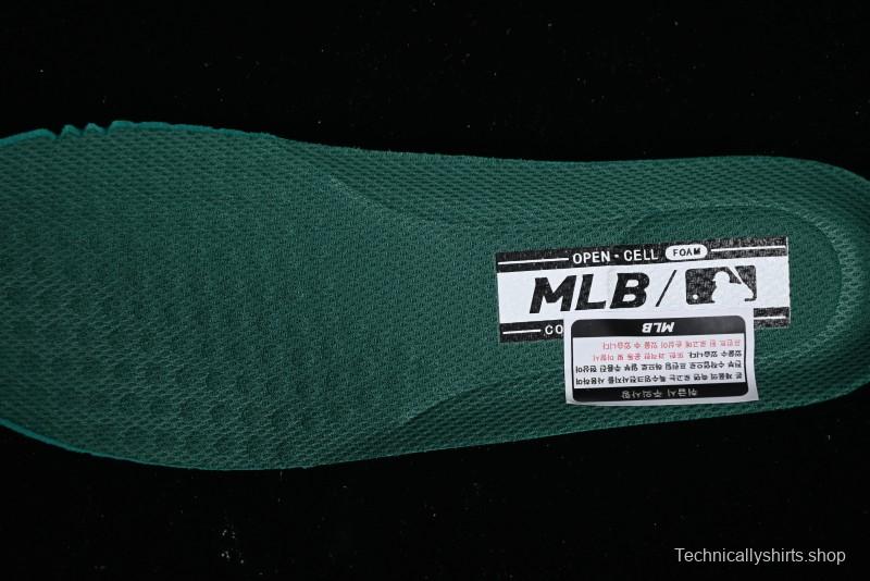 MLB Chunky Liner Basic New York Yankees Thick Sole Casual Sneakers with 6cm Height Increase - 3ASXCA12N50GNS