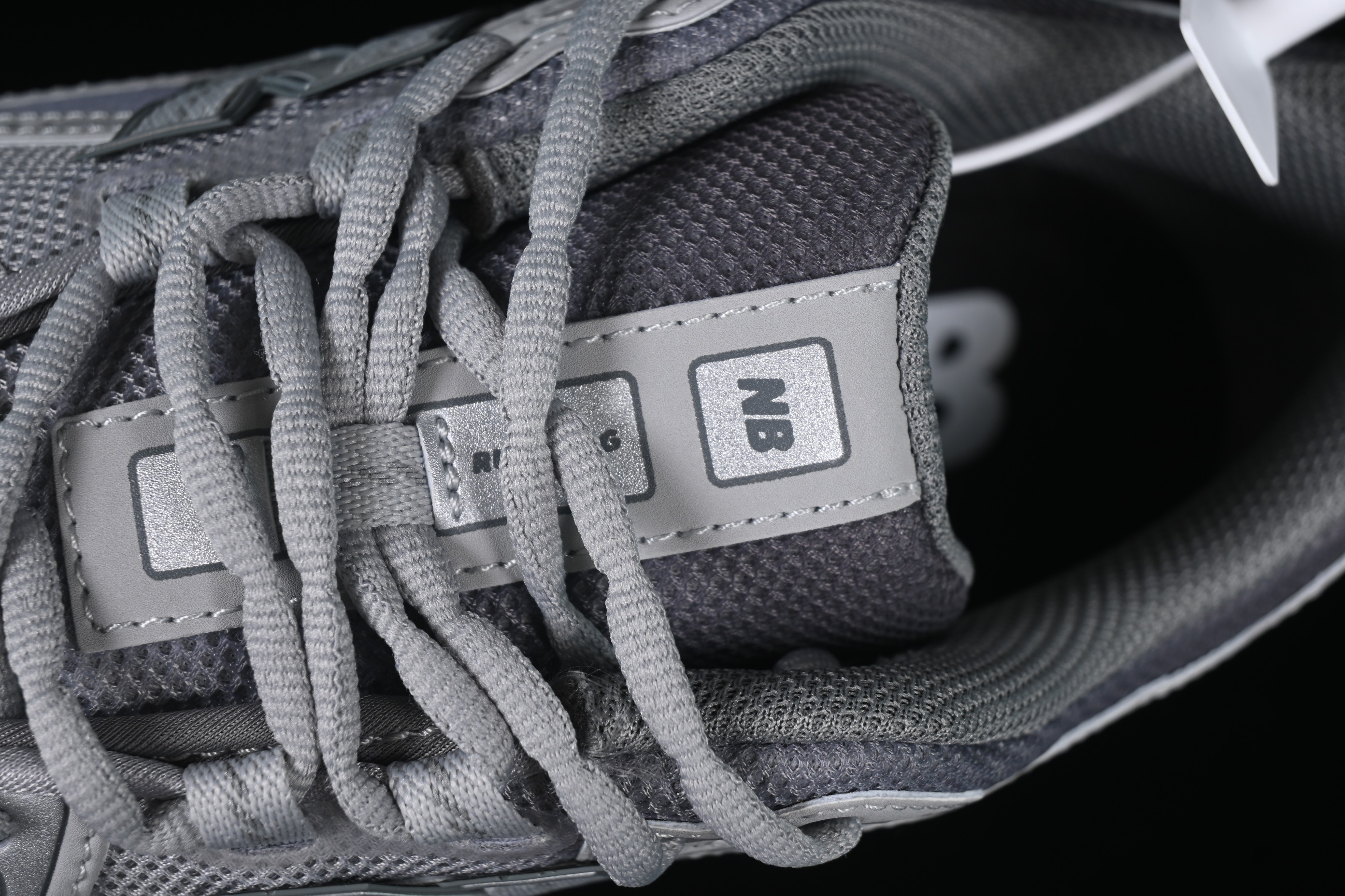 New Balance 1906 Series Retro Dad Style Casual Running Shoes - M1906RNY