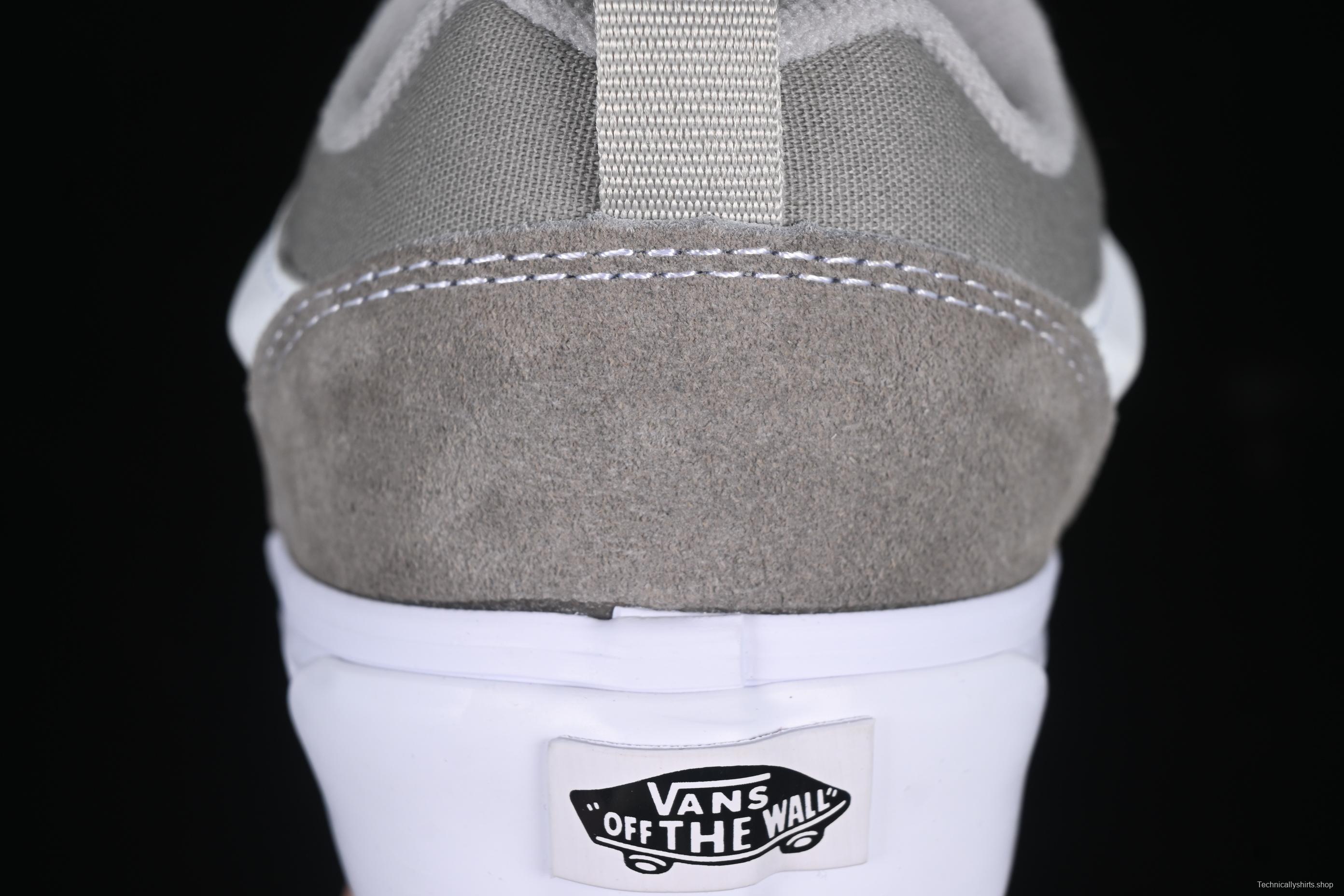 Vans Knu Skool Low-Top Retro Chunky Sneakers - VN000CS0BGG