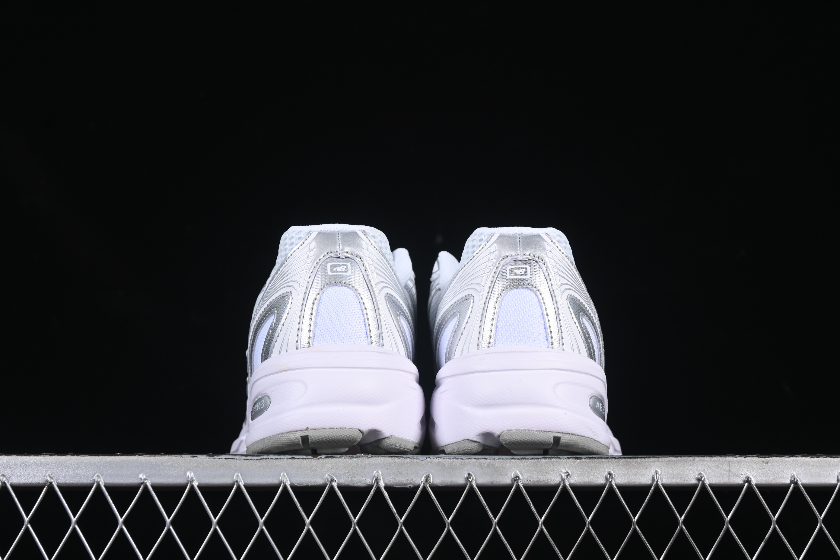 New Balance 740 Series Retro Dad Style Casual Running Shoes - U740WM2
