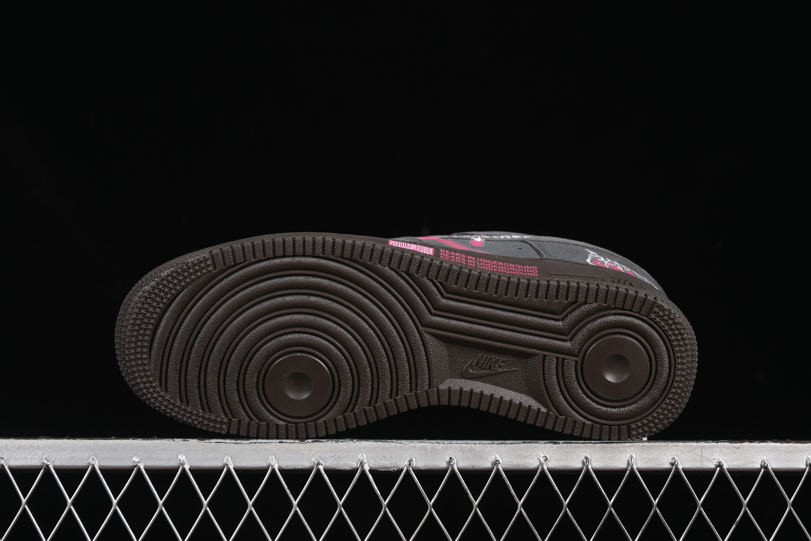 Nike Air Force 1'07 Low "Black Pink" Limited Edition Sneakers with Heart Design - DO6730-010