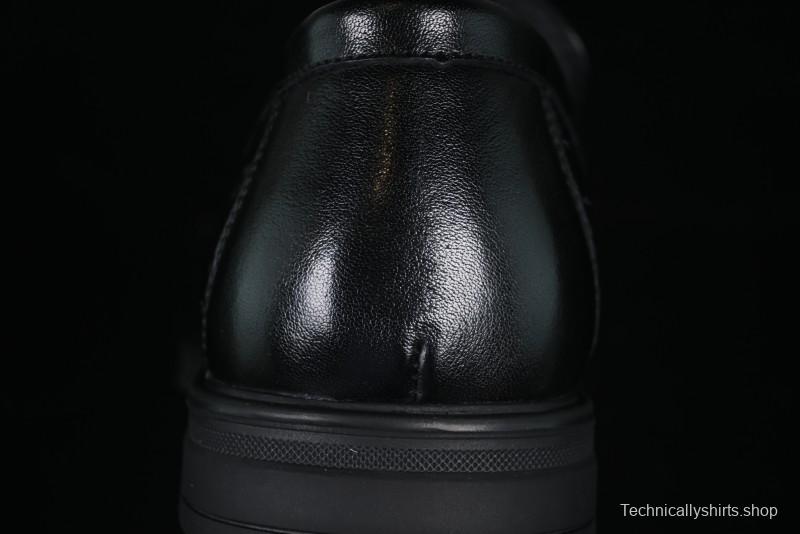 ECCO London Collection Slip-On Business Men's Leather Shoes with Wide Toe Box and Cushioned Sole - 61160801001