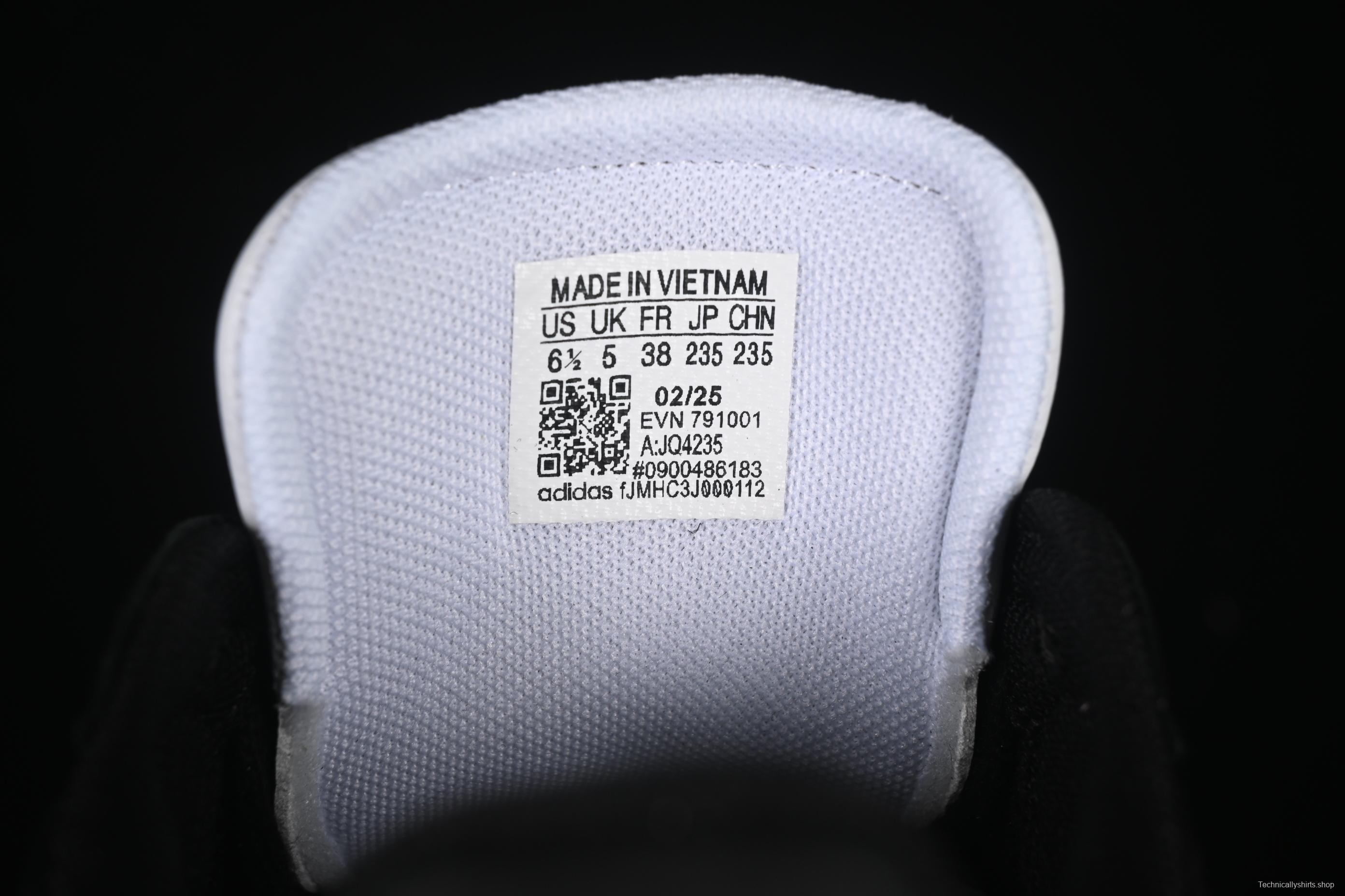 Adidas Barreda Comfortable Cushion Low Top Casual Sneakers - JQ4235