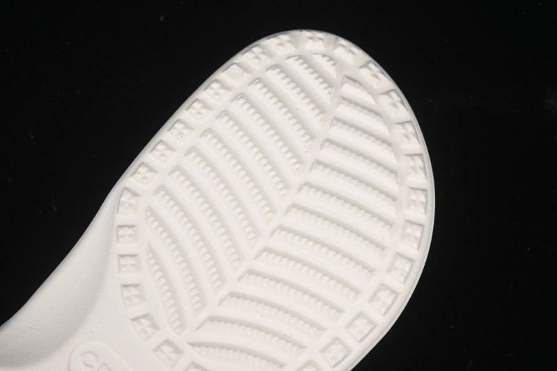 Crocs Classic Clog Two-Way Summer Beach Sandals with Ventilation Holes - B.D4