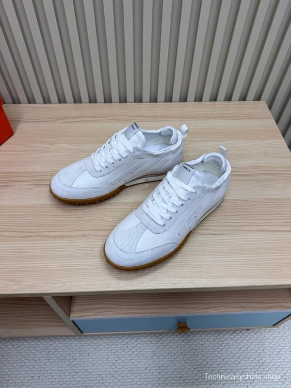 2025 Unisex Hermès White Suede Down Fabric Sneakers KFY00300