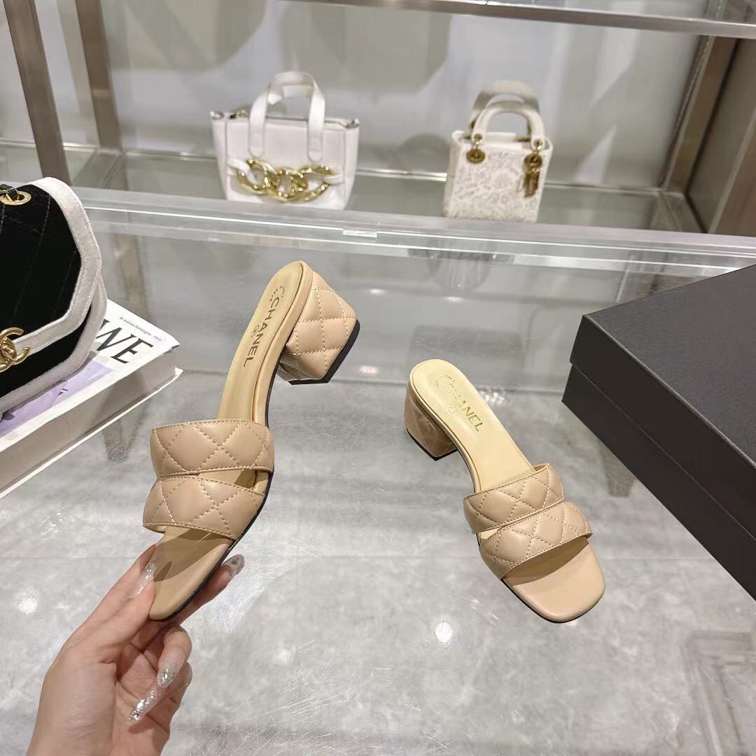 2025 Women Chanel Beige Leather Slippers LY00280