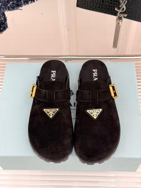 2025 Women Prada Black Suede Slippers