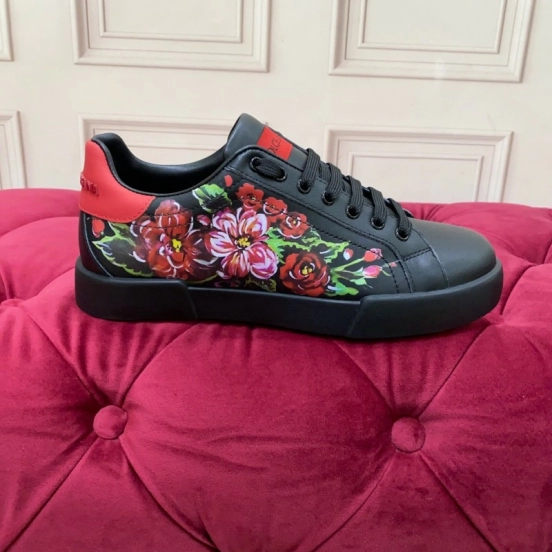 2025 Women Dolce & Gabbana Black Red Leather Sneakers Floral LY00300