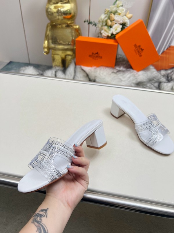 2025 Slippers Hermès White Leather Crystal MJ00180