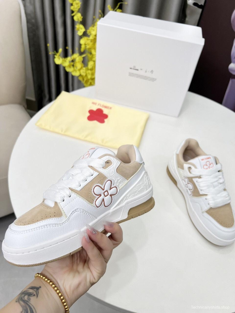 2025 Unisex WEFLOWER White Beige Leather Sneakers LY00280