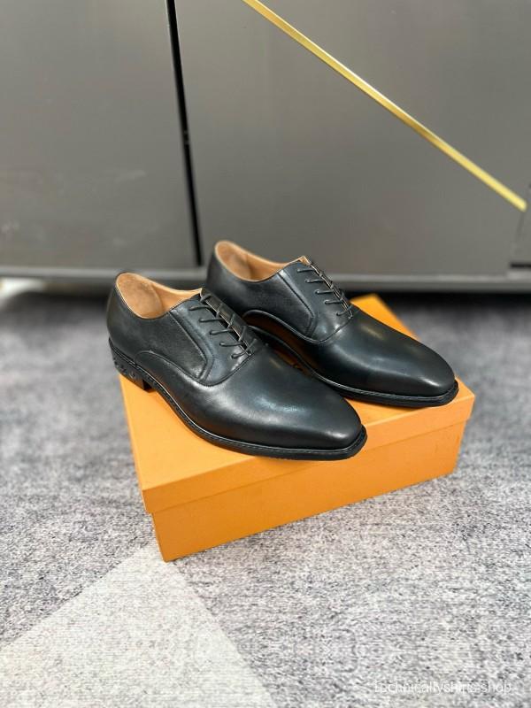 2024 Men Louis Vuitton Black Leather Leather Oxford MJ00380