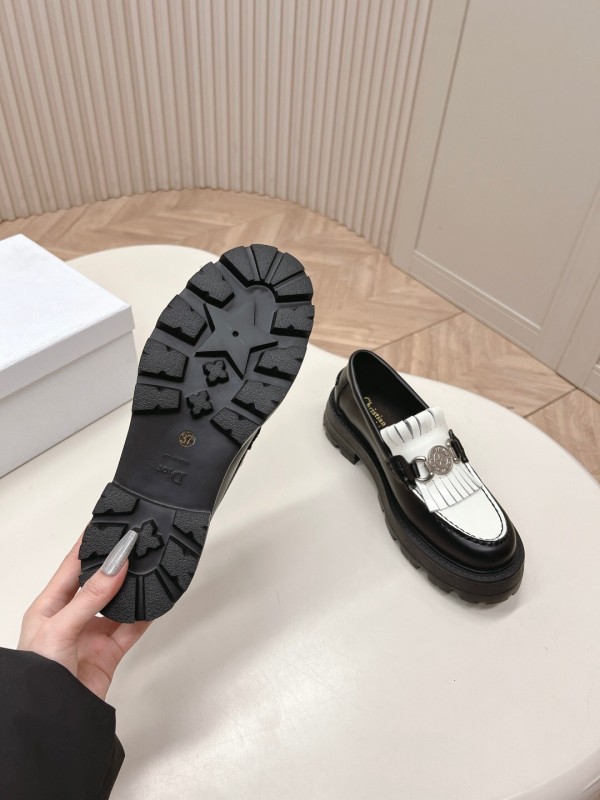 2025 Women Dior Black White Leather Loafers Metal Buckle KFY00350