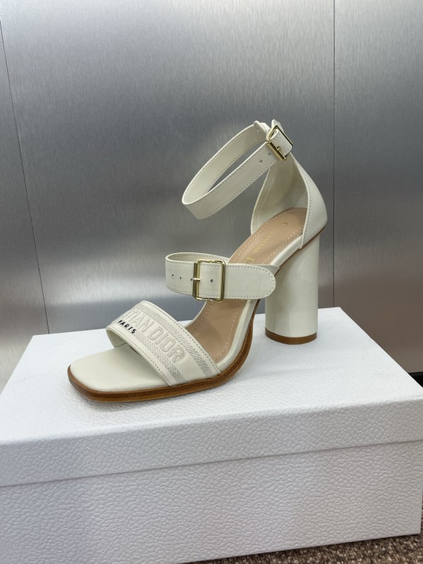 2025 Women Dior White Leather Sandals Embroidery KFY00310
