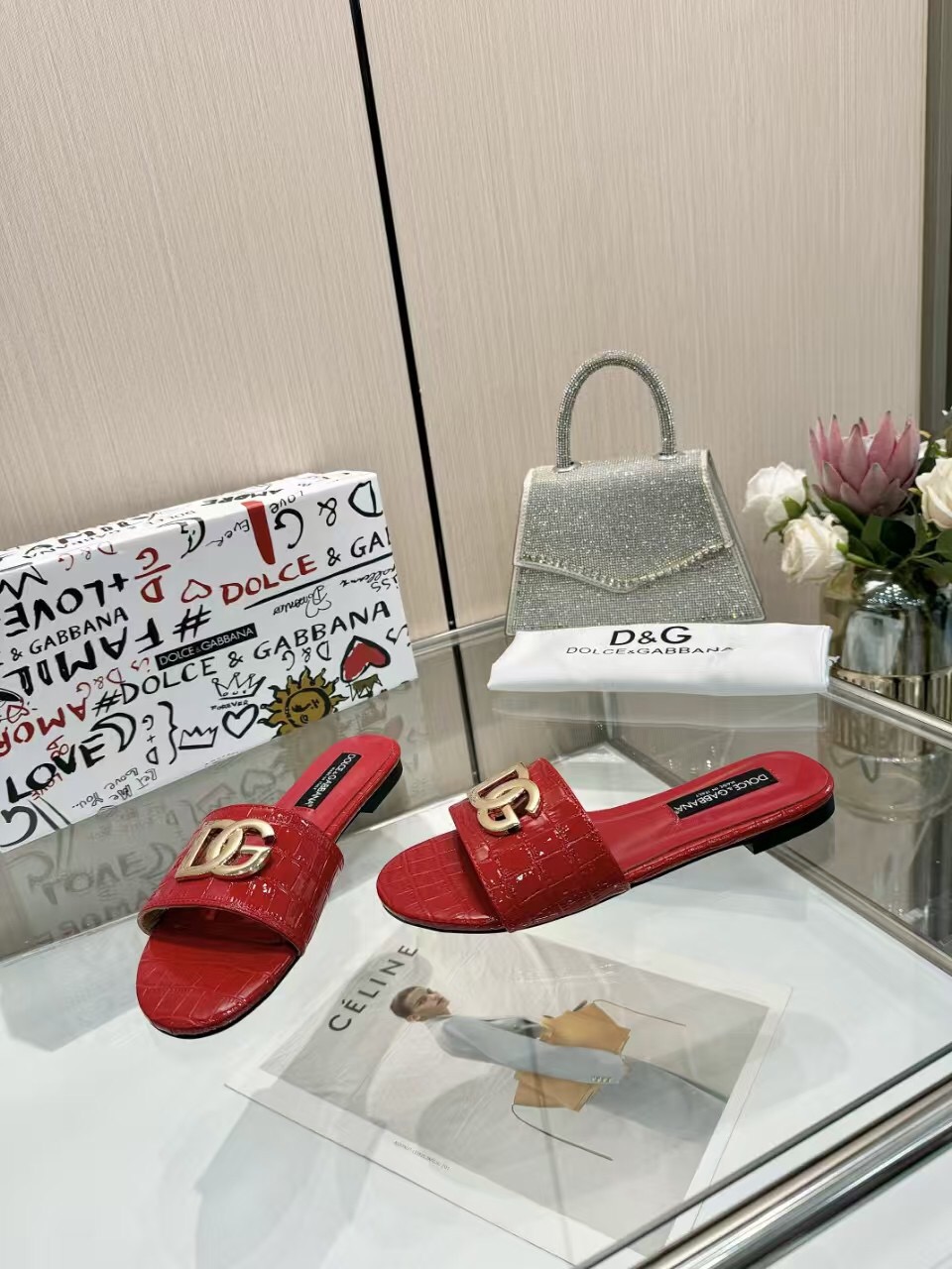 2025 Women Dolce & Gabbana Red Leather Slippers LY00190