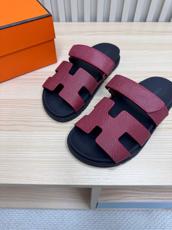 2025 Slippers Hermès Burgundy Black Leather Slide KFY00260