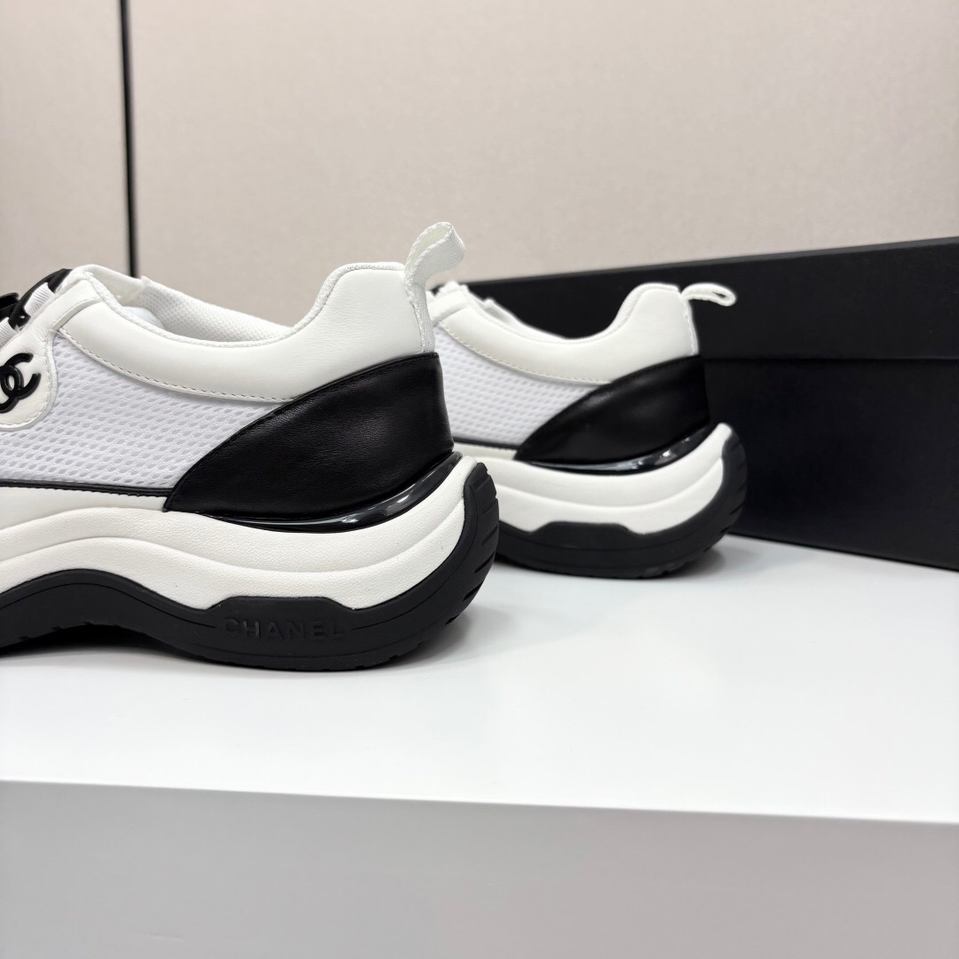2025 Unisex Chanel White And Black Silk Leather Panda Sneakers With Embroidery Detail CHN2025