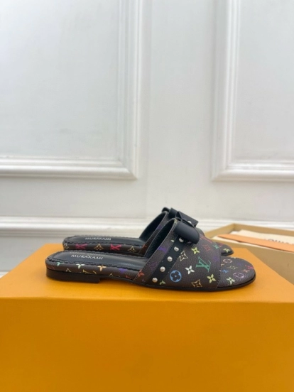 2025 Slippers Louis Vuitton Black Leather Flat Bow MJ00290