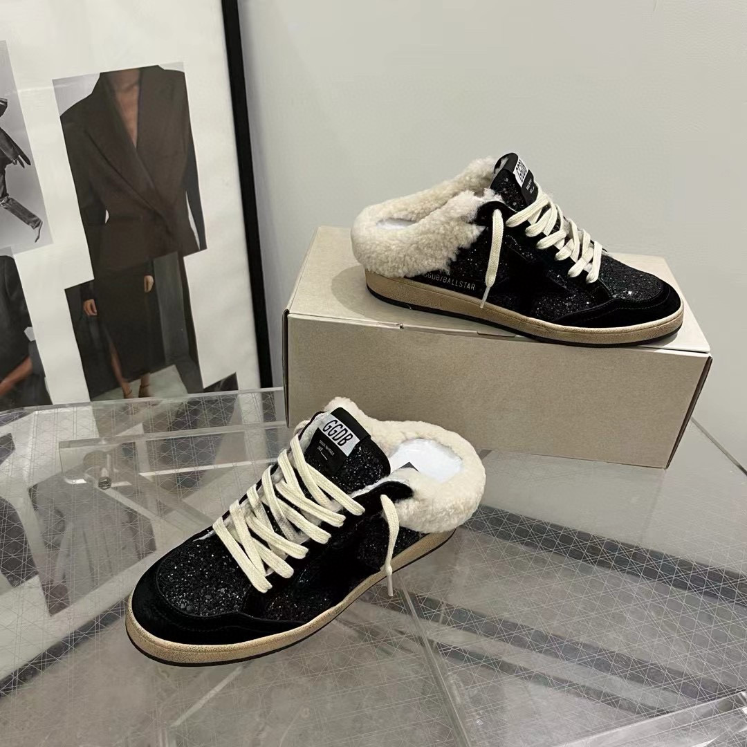2024 GGDB Black Suede Shearling Slippers MJ00280