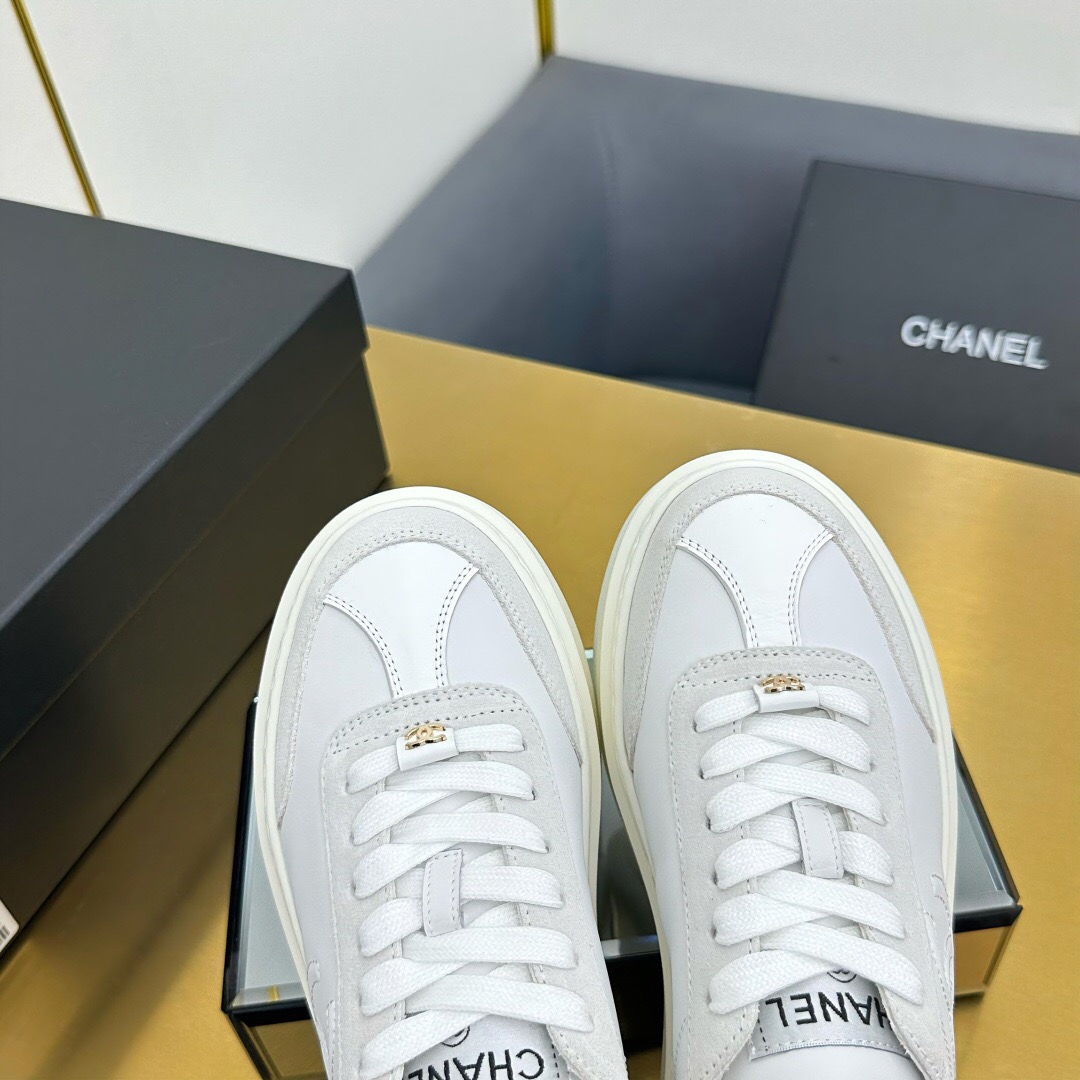 2025 Women Chanel White Leather Suede Sneakers