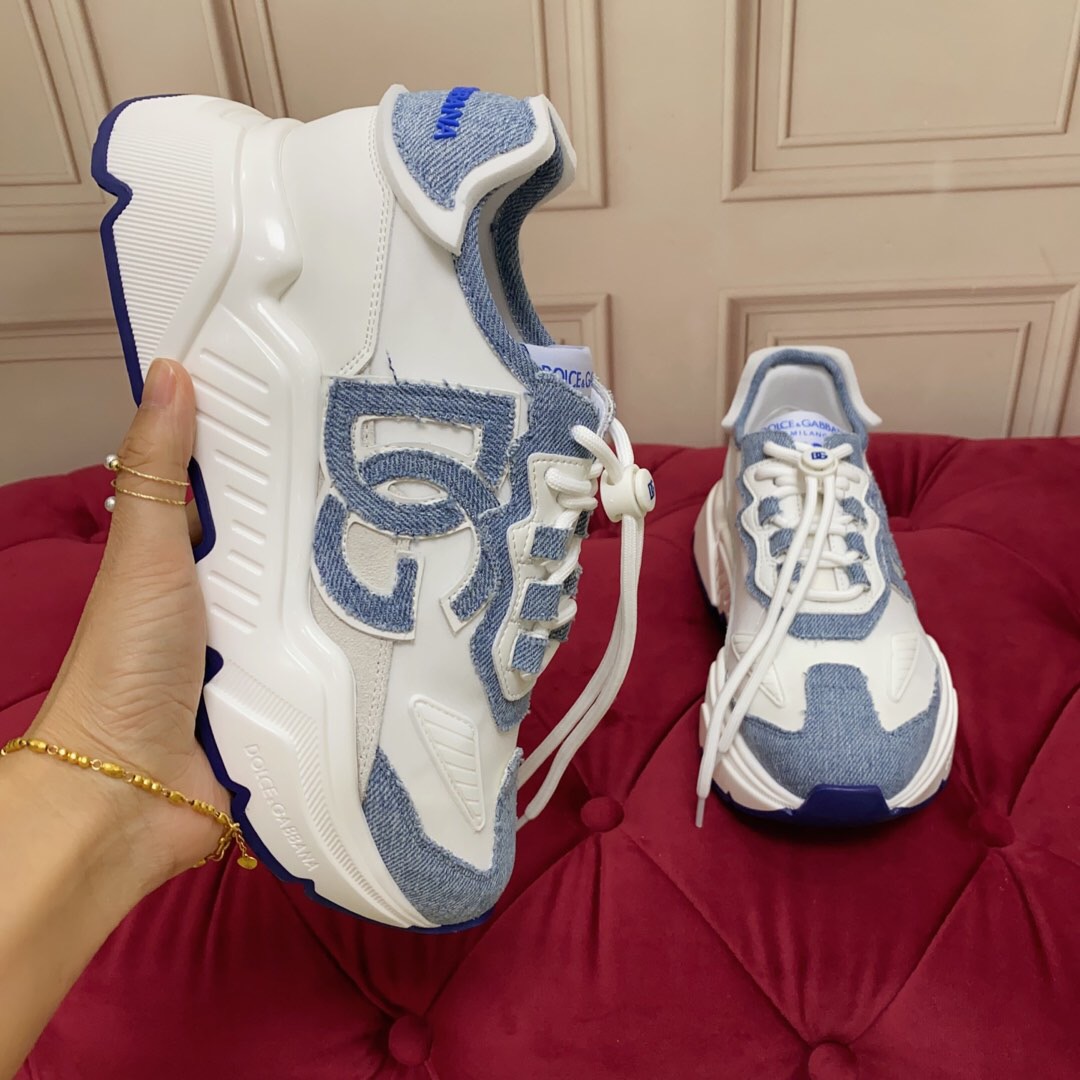 2025 Unisex Dolce & Gabbana White Blue Silk Leather Sneakers Exclusive Craft LY00330(F)/LY00340(M)