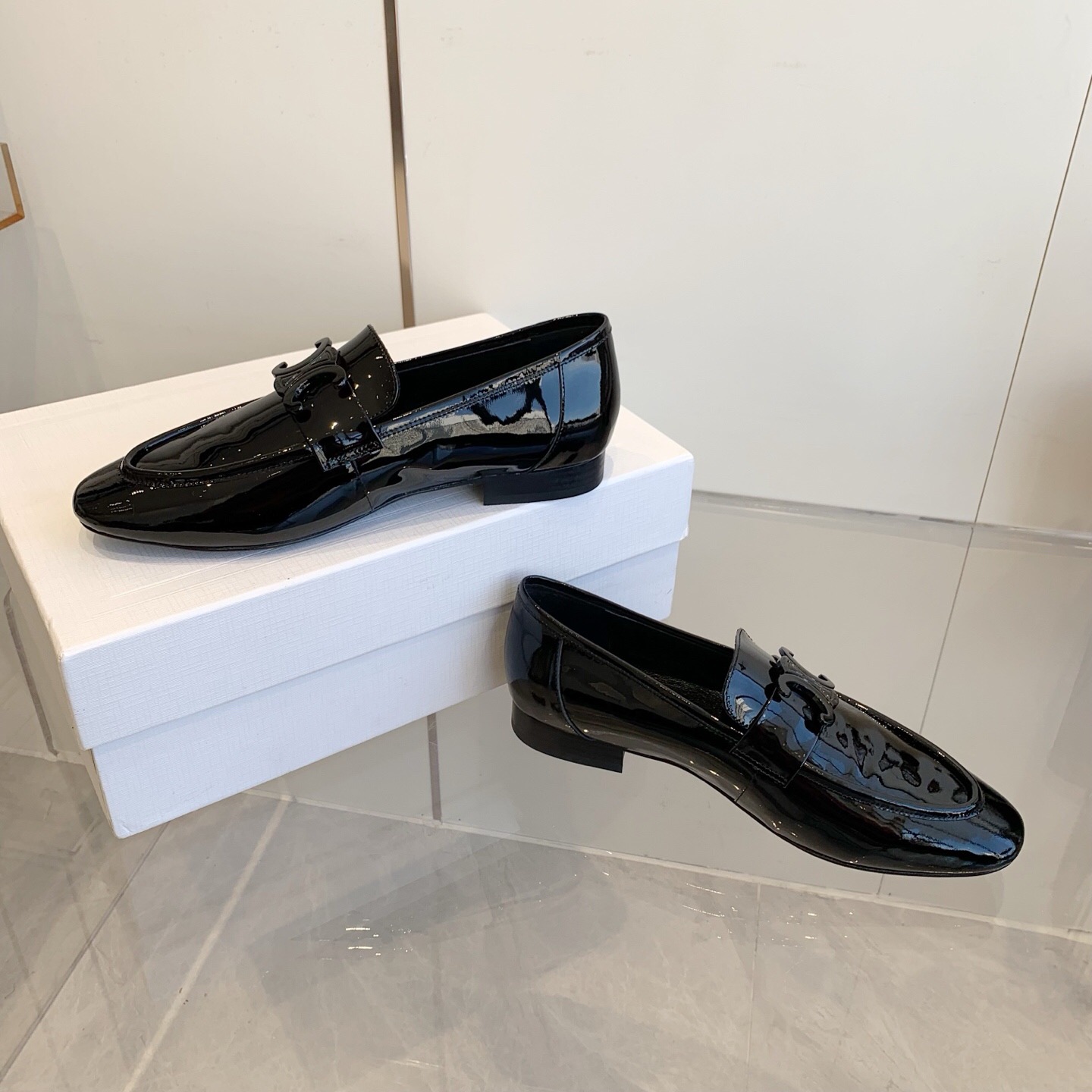 2025 Women CELINE Black Patent Leather Loafers