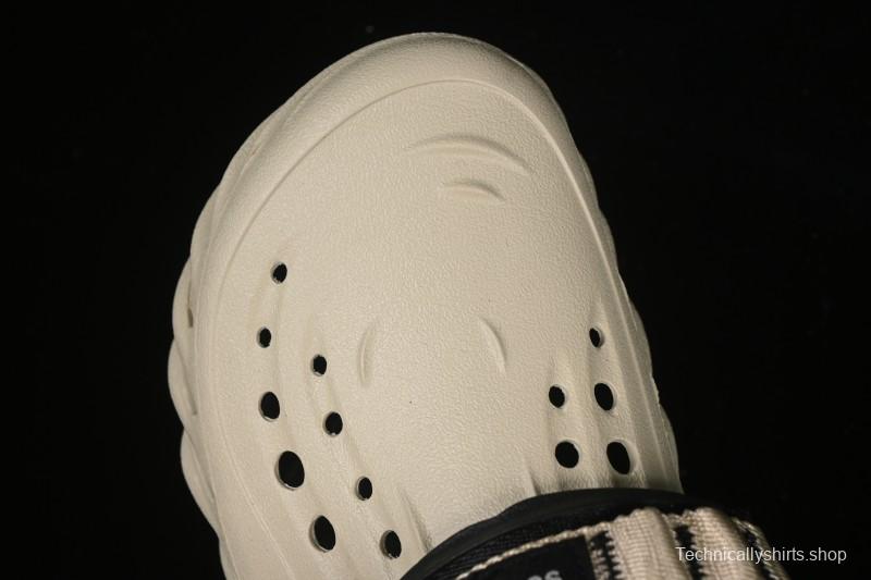 Crocs Bobs Flat Heel Closed Toe Slip-On Beach Clog Sandals