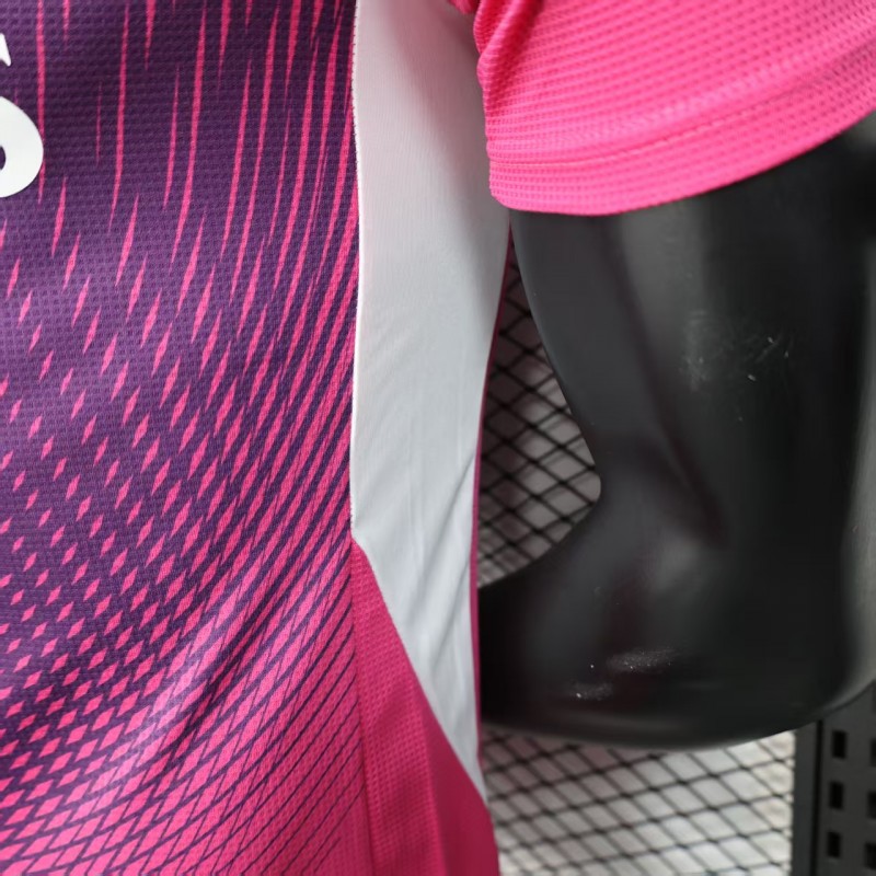 Player Version 25/26 Real Madrid Purple Pink with Geometric Wave Pattern Jersey