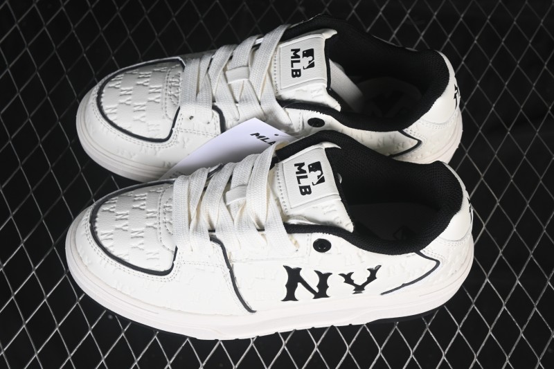 New York Yankees Bigball Chunky Embo Monogram Height Increasing Thick Sole Casual Sneakers - 3ASXE035N50CRL