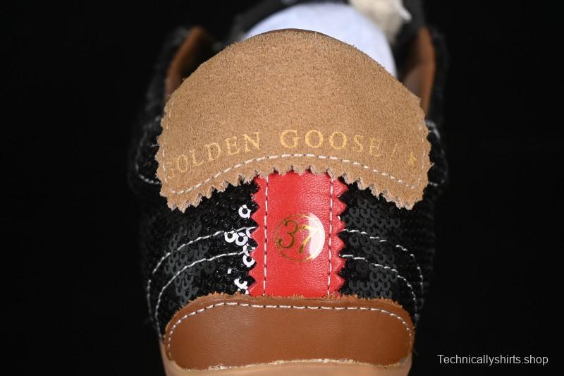 Golden Goose True Star Distressed Leather Sneakers - GGDB