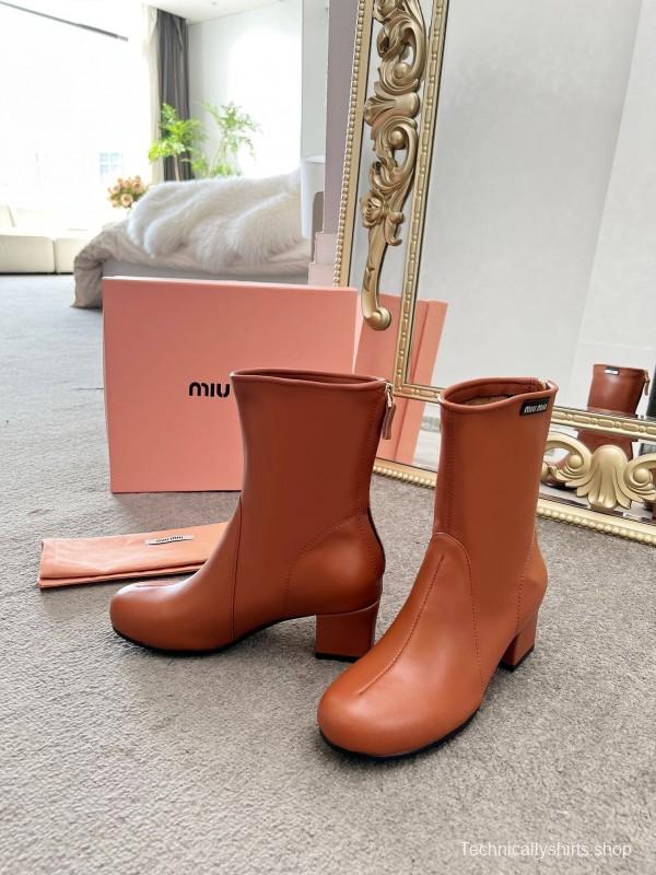 Miu Miu Fall/Winter 2025 Runway Dreamy Night City Heels - LY00290