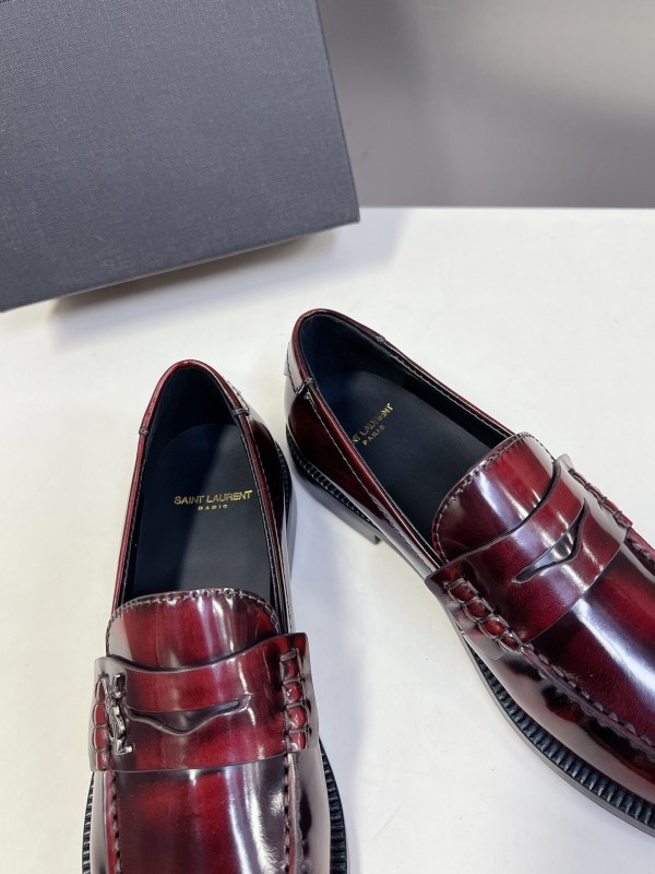 Saint Laurent Classic Loafer Flats - KFY00350