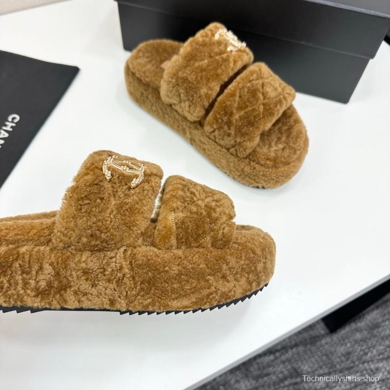 Chanel 2025 SS New Autumn Winter Lazy Sheep Genuine Wool Lazy Slippers Chanel Quilted Thick Sole Fur Slides - LY00300