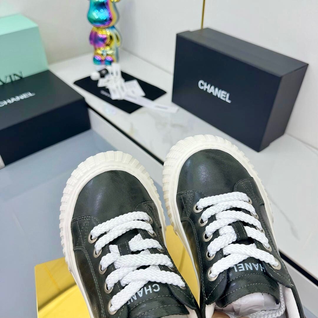 Chanel 2025 SS Panda Loafers Casual Sports Shoes - LY00330
