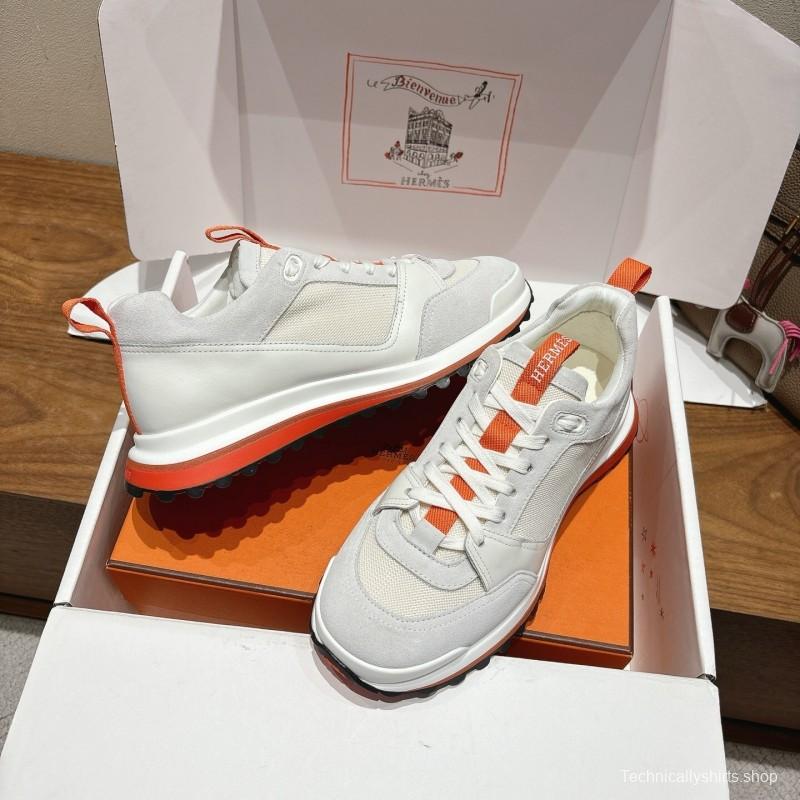 H Boots Classic Chelsea Boots with British Color Block Design - AS00410