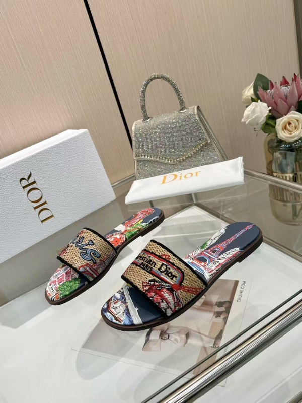 Dior 2025/ss Embroidered Monogram Slippers with Sheepskin Lining - LY00200/LY00240