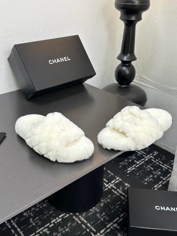 Chanel 2025SS Fashion Fur Slippers - LY00250
